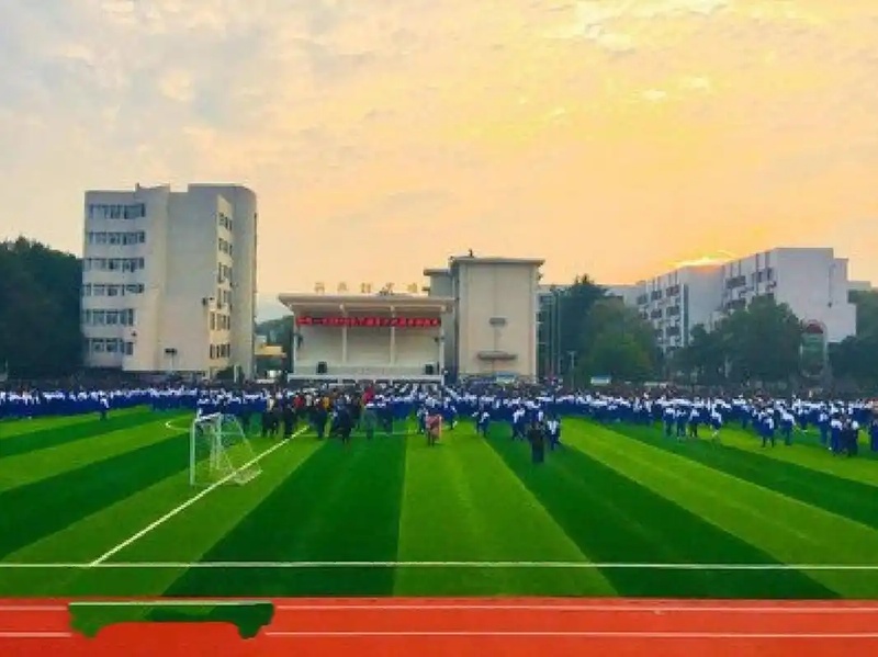 户外运动场_02